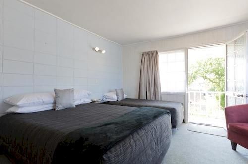 Tudor Motor Motel 3*