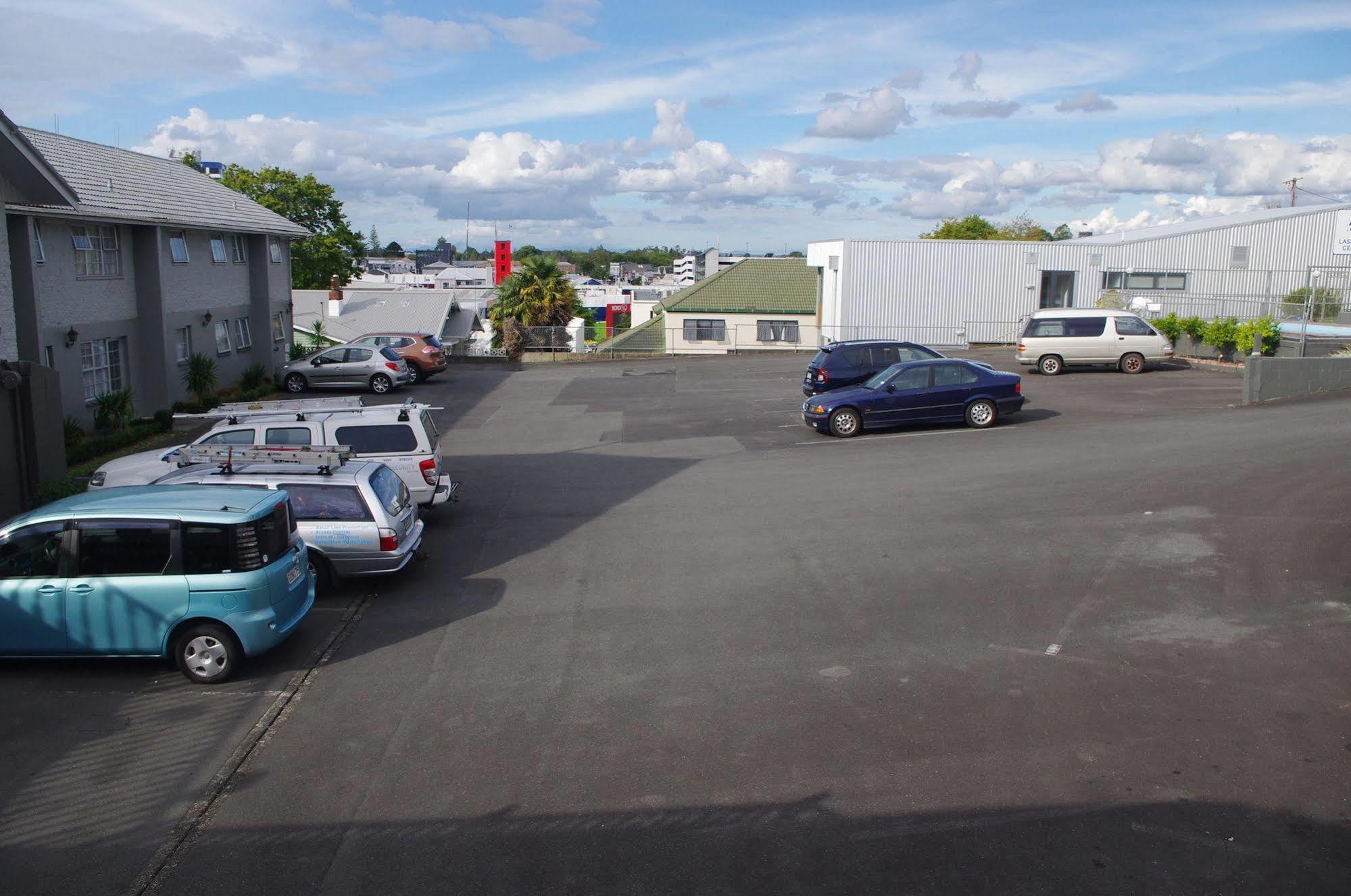 Tudor Motor Motel 3*